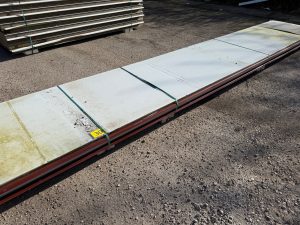 Lot de 4 panneaux de toiture de 6100 mm, ép. 30mm - Soldindus.fr